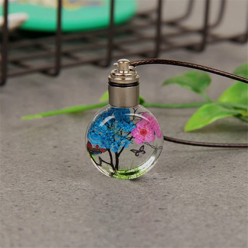 Tree of Life Glass Ball Pendant (Plants 1 Tree) 🌲